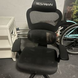 Respawn Mesh Black Gaming Chair 