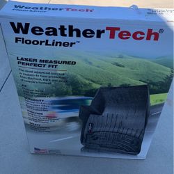 WEATHERTECH FLOORLINER