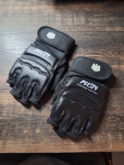 Boxing Gloves Size S