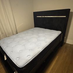 Queen set
