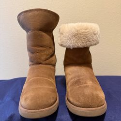 Size 3 Kids Uggs