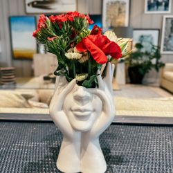 Medium Flower Vase