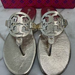 NWT Size 7 Tory Burch Miller Sandals (Spark Gold)