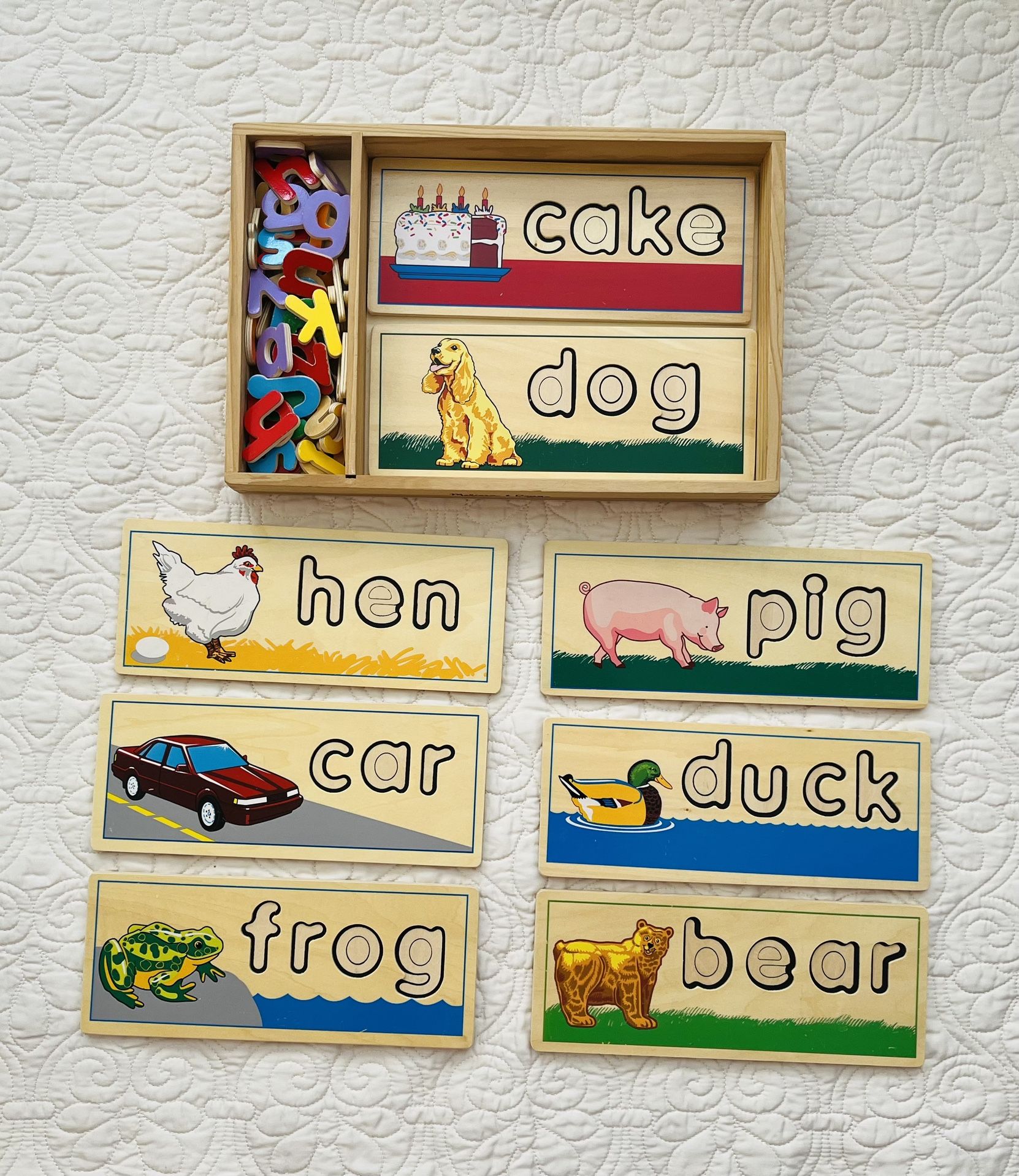 Melissa & Doug See & Spell Toy