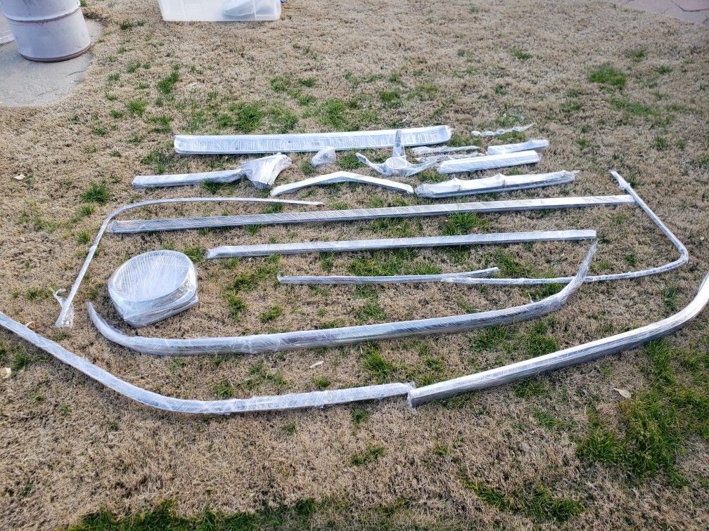 1963 Through 1965 Ford Falcon Futura Sprint Body Molding And Trim