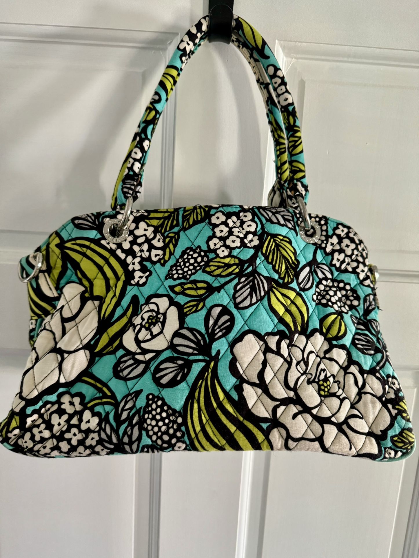 Vera Bradley Retired Island Bloom hobo bag