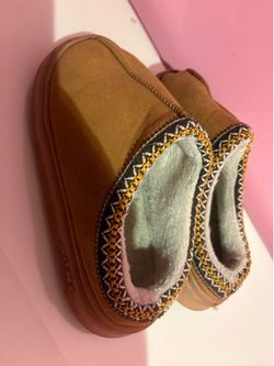 Men’s  slippers