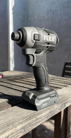 Flex 24v 1/4" Impact driver