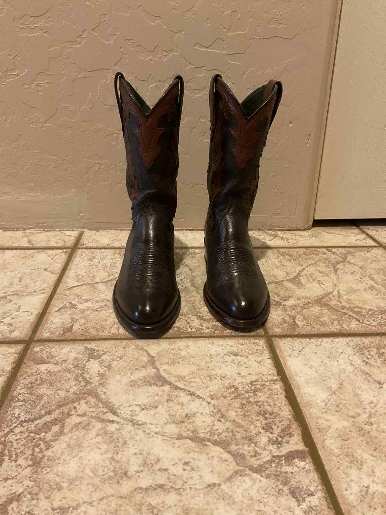 7D Tecovas Birthday Boot VII Chocolate Deerskin