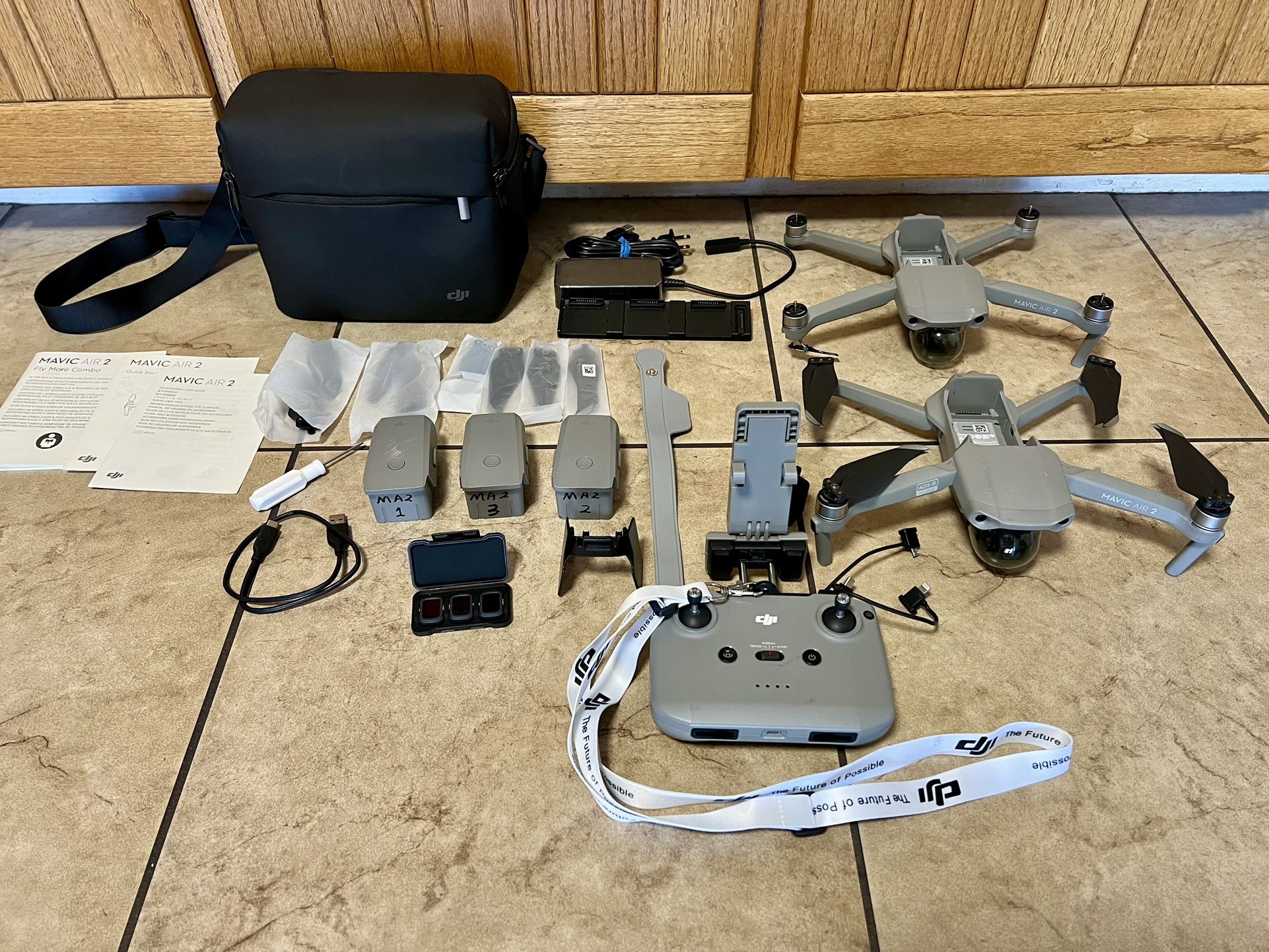 DJI Mavic Air 2 Fly More Kit Wit lots Of Extras, Even Spare Parts Drone.