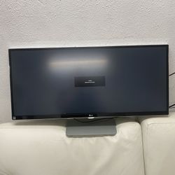 LG Monitor 34 Inches/ Model Number 34UM95/ With HDMI  Port And Display Port 