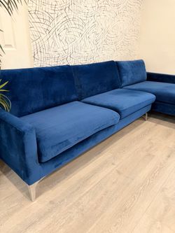 FREE DELIVERY SECTIONAL BLUE VELVET COUCH SOFA