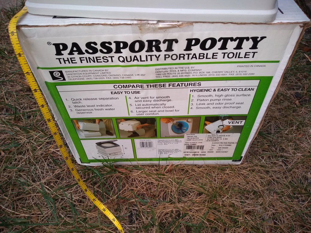 Dock Edge" Passport Portable Spacesaver Porta Potty Toilet Camping Fishing RV