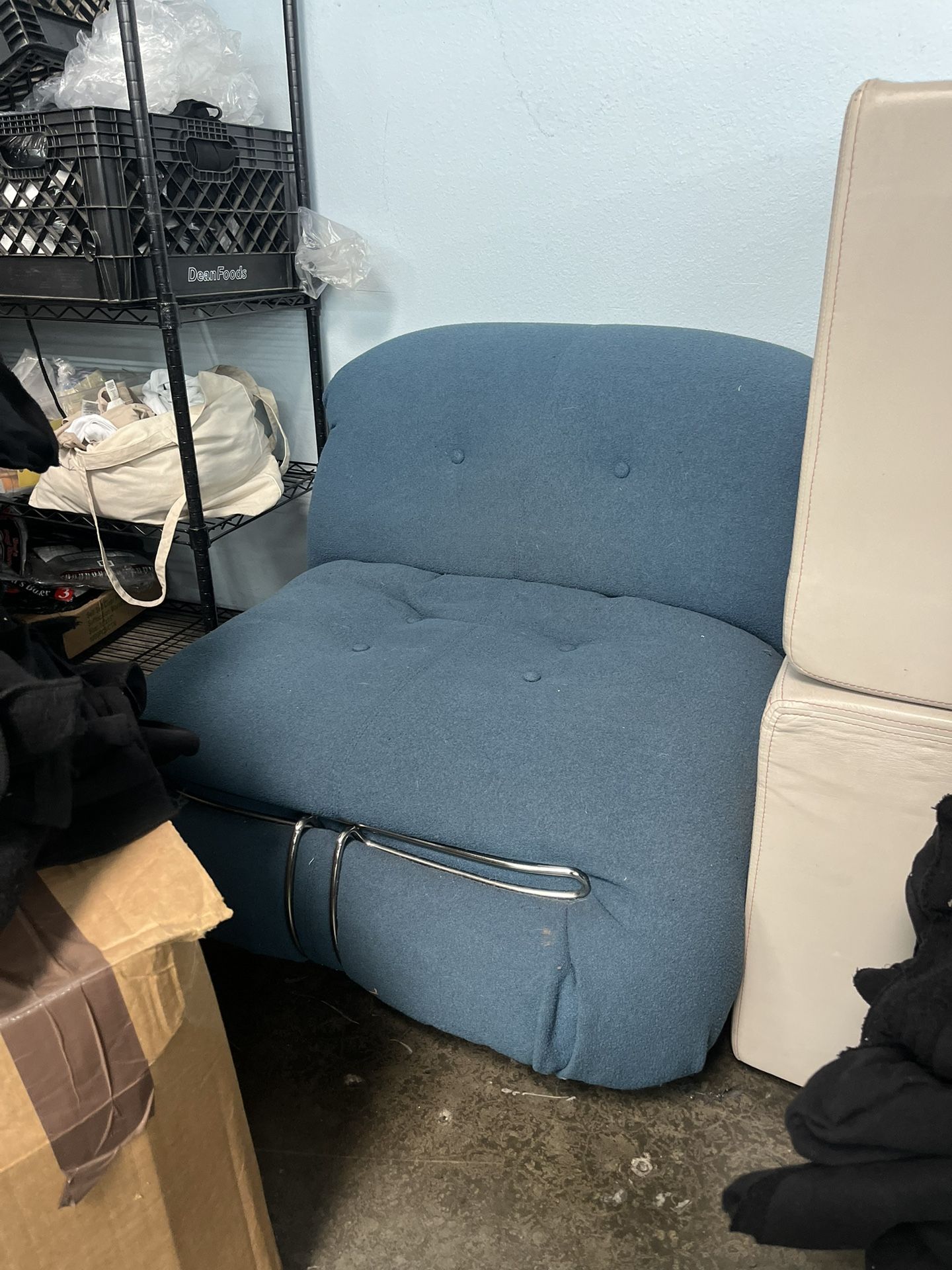 Soriana Sofa