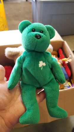 Ty Beanie Baby Erin bear