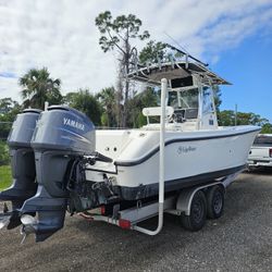 27 Ft Edgewater 2004