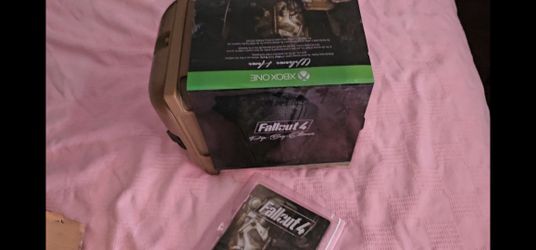 Fallout 4 Open Box Pip Boy Xbox One