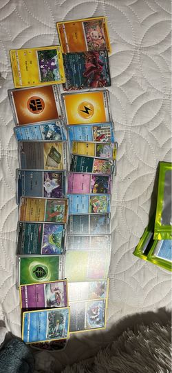 Pokémon Trading Card Lot Mixed Cards