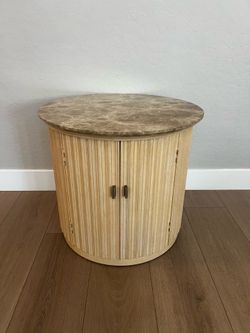 Vintage Century Furniture Neoclassical Roman Round Marble Top Side Table