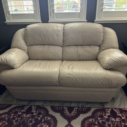 Loveseat And Coffee Table Combo 