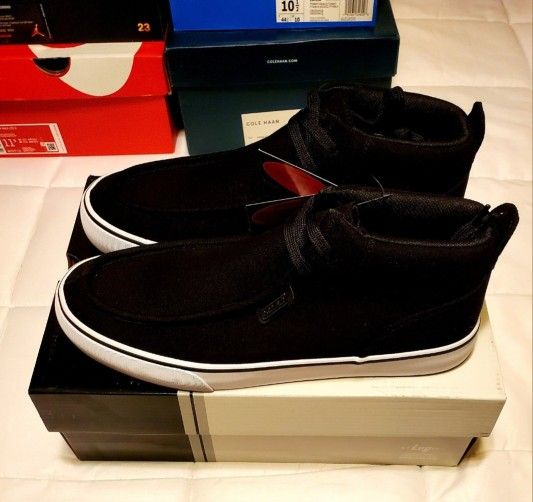 Brand New in the Box. Lugz Chukka Sneakers/Shoes Casual Size 11