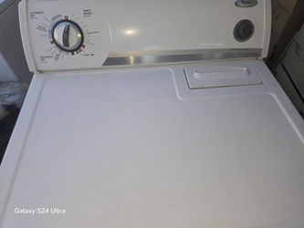 Whirlpool Gas Dryer Super Capacity And Heavy Duty Works Exelent