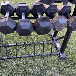 Dumbells 