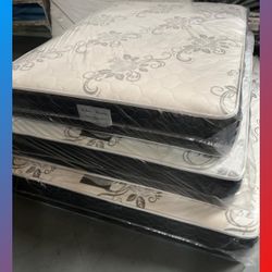 Cal king size mattress / Colchon
