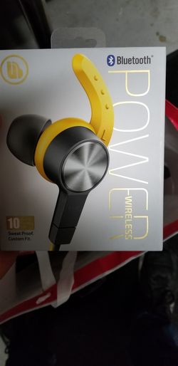 Power wireless ear buds