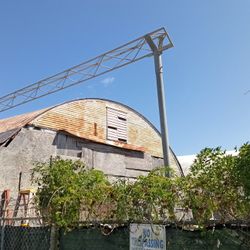 Galvanized  Upright Posts/ Aluminum Triangular Supports for Canopy/Shed/ Carport