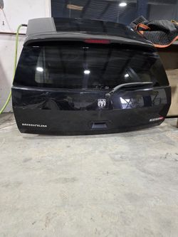 2005-2008 Dodge Magnum SRT8 TAILGATE