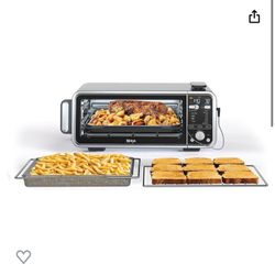 Nina SP351 Foodi Smart 13-in-1 Dual Heat Air Fry Countertop Oven, Dehydrate, Reheat, Smart Thermometer, 1800-watts, Silver Shipping and Local Pick Up 