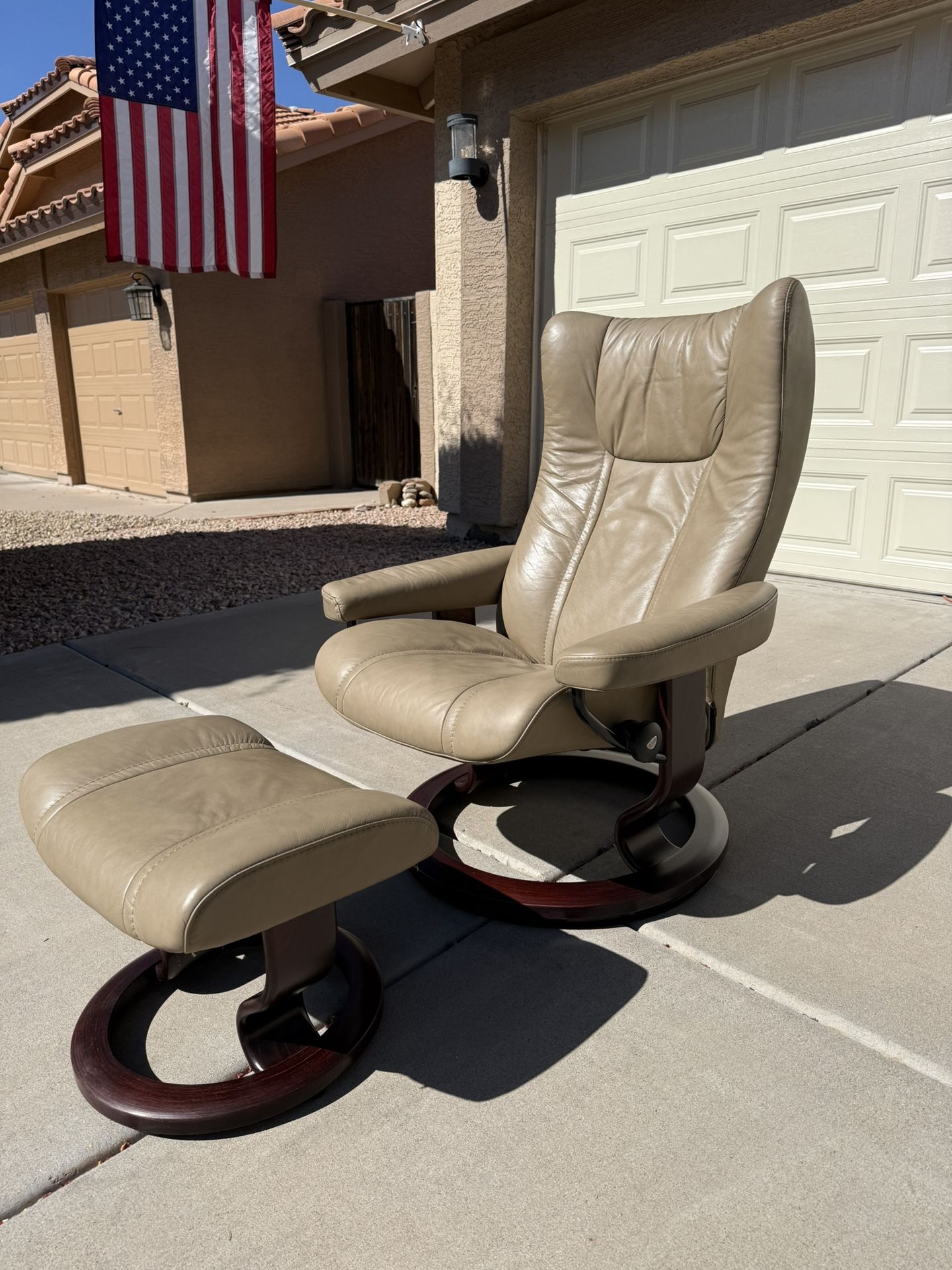 Ekornes Stressless “ Wing “ Recliner and Ottoman, Copenhagen