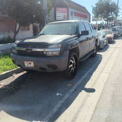 2002 Chevrolet Avalanche