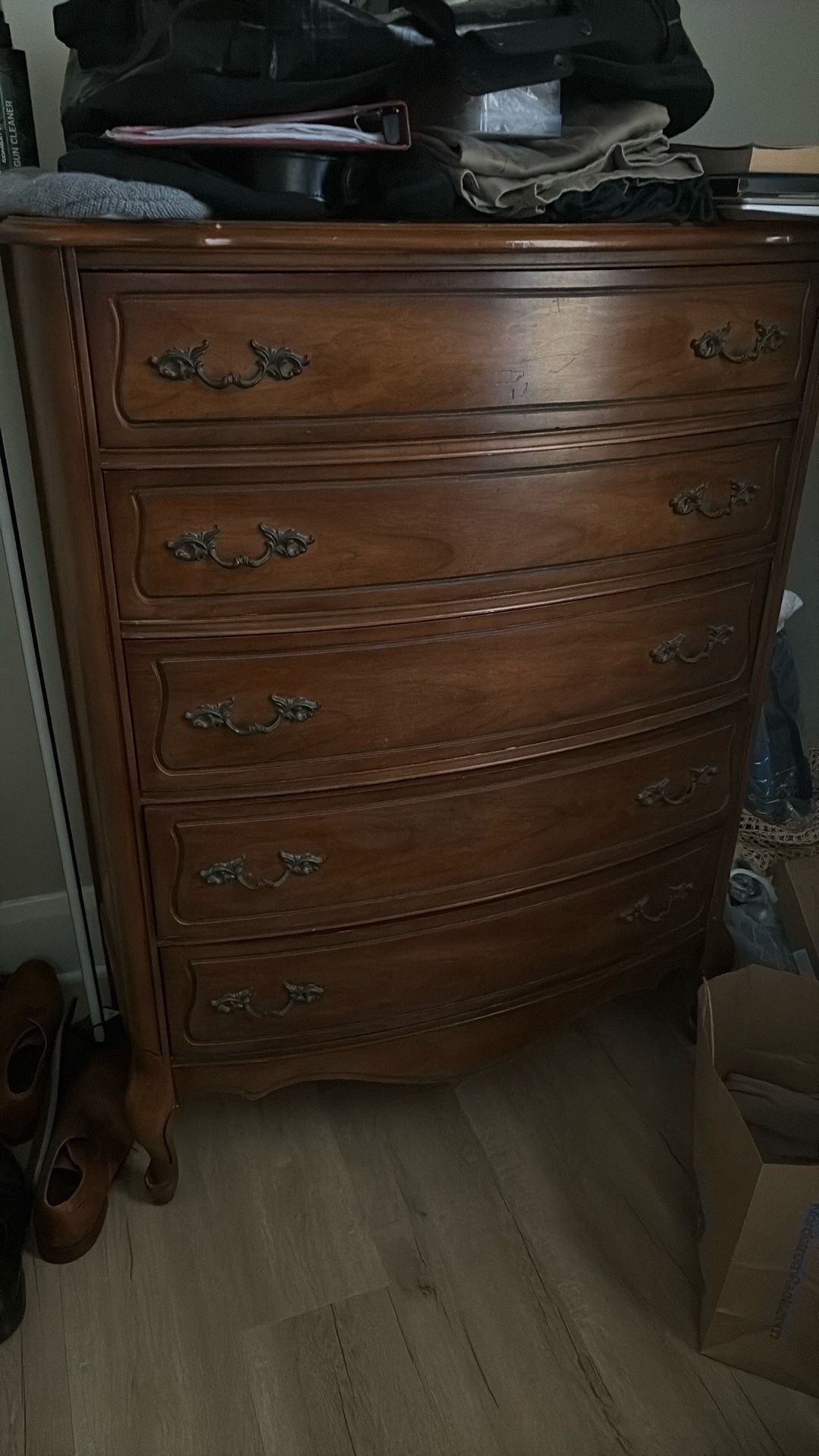 Dresser