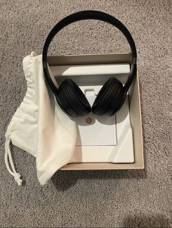 Beats Solo 4 Wireless (Black) – Brand New Replacement