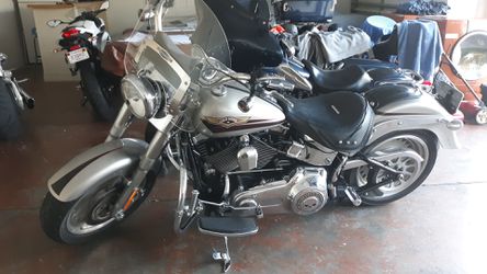 Harley Davidson Fatboy 2008 for sale 11,000 miles great condition
