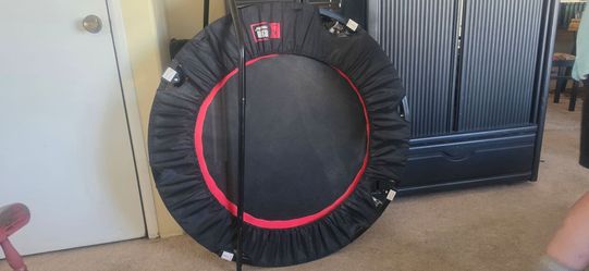 Mini Fitness Trampoline Rebounder with Handle Bar