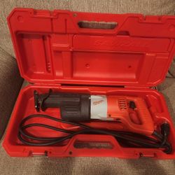 Milwaukee Reciprocating Saw - Works Great