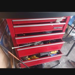 Tools Box Full With Hand Tools 4 Wheels Good Conditions  