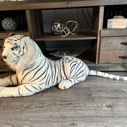 Vintage Kellytoy Plush Siberian Tiger Stuffed White Toy Animal Blue-Eyed  56”