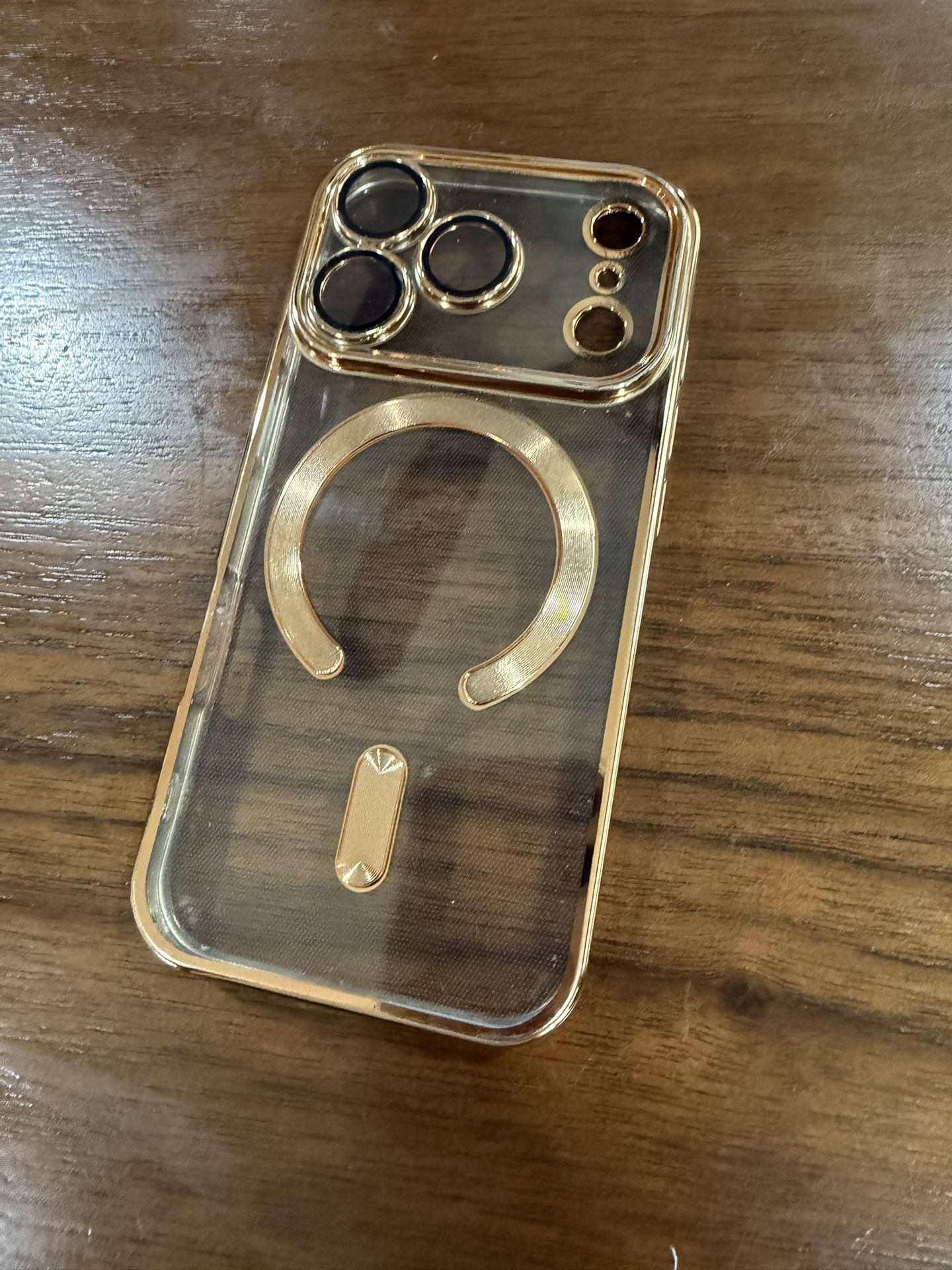 Free iPhone 17 Pro Case