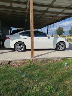 2015 Infiniti Q70