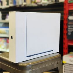 MacBook Air M3 Chip 13 Inch 1TB