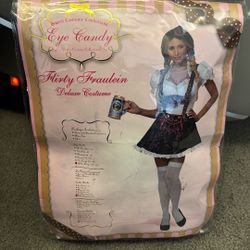 Costume