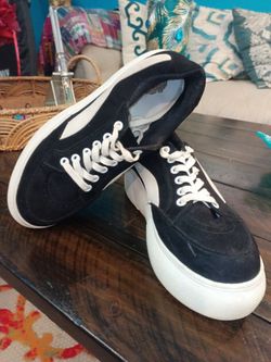 Black Suede Low-Top Sneakers sz 8.5