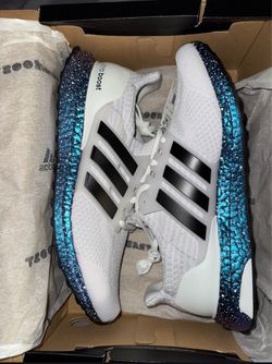 Adidas Ultraboost 5.0 DNA White / Blue 10.5 Size