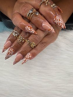 Nail supply
