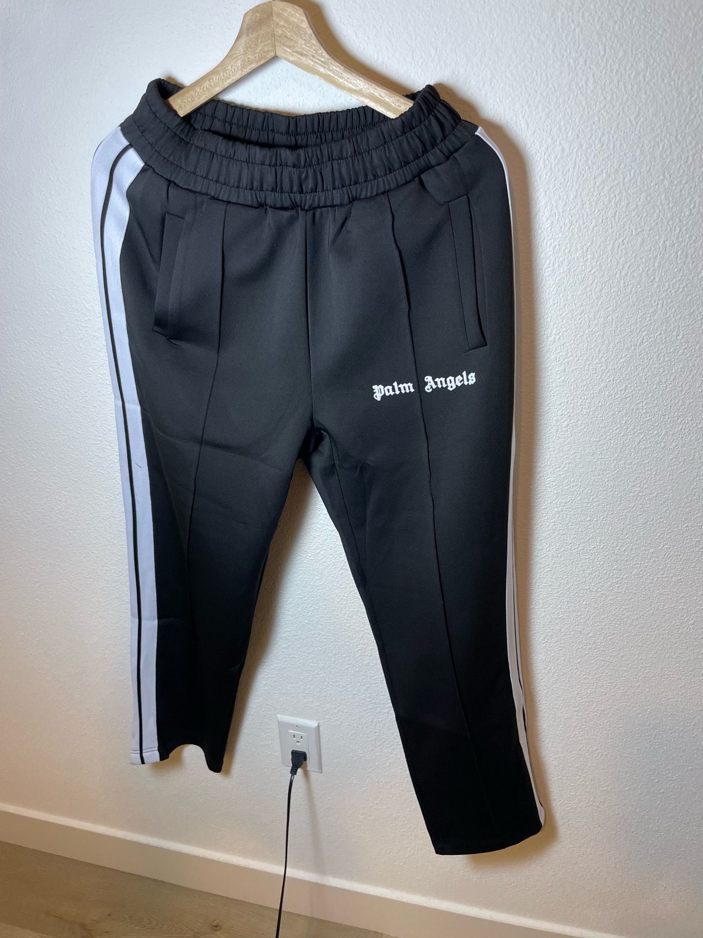 Palm Angels Skinny Track Bottoms Flannels Palm Angels Skinny Track Pants Palm Angels Classic Track Side  Stripe Relaxed Fit Tracksuit Top