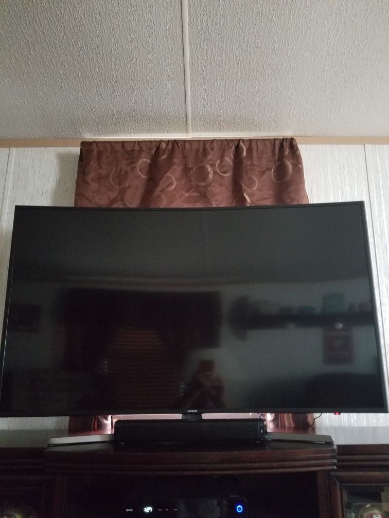55" Samsung Curved 4k Uhd Smart TV UN55MU6500
